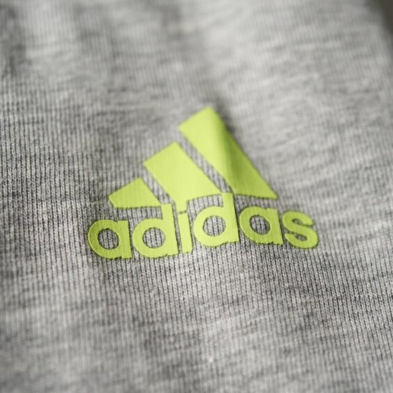 Juniorské tričko Adidas YB RD TEE