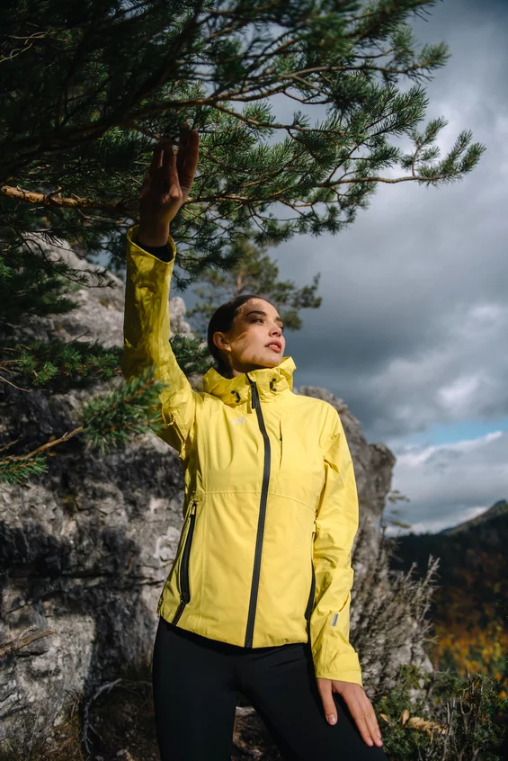 Dámska outdoorová bunda GEOGRAPHICAL yellow