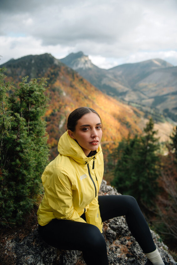 Dámska outdoorová bunda GEOGRAPHICAL yellow