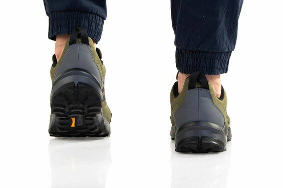 Pánska outdoorová obuv Adidas TERREX AX4
