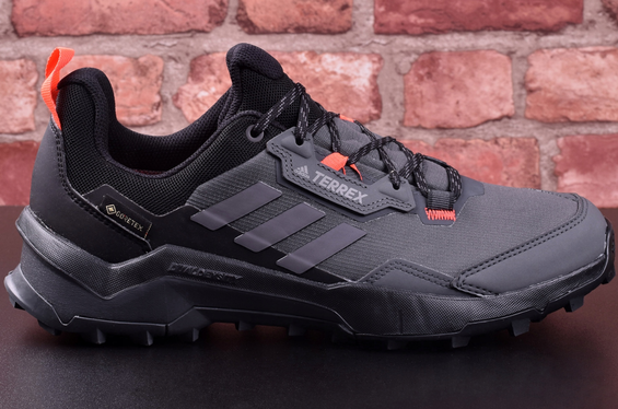 Pánska outdoorová obuv Adidas TERREX AX4 GTX