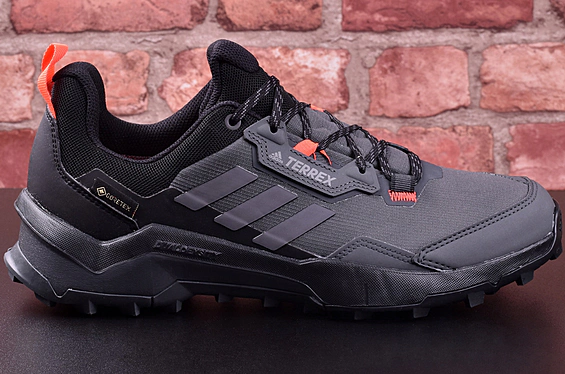 Pánska outdoorová obuv Adidas TERREX AX4 GTX
