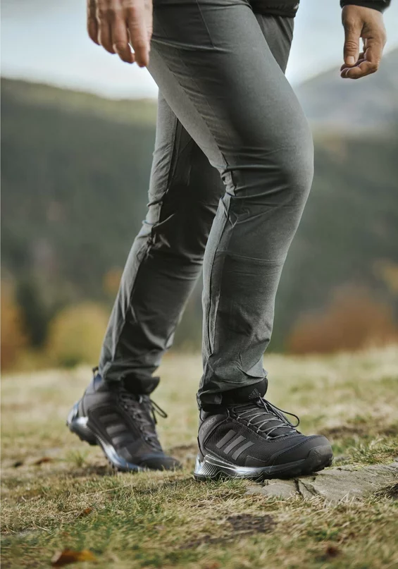 Pánska outdoorová obuv Adidas TERREX EASTRAIL MID GTX