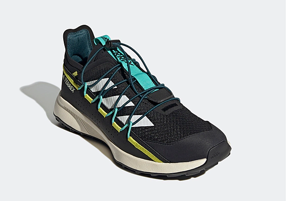 Pánska outdoorová obuv Adidas TERREX VOYAGER 21