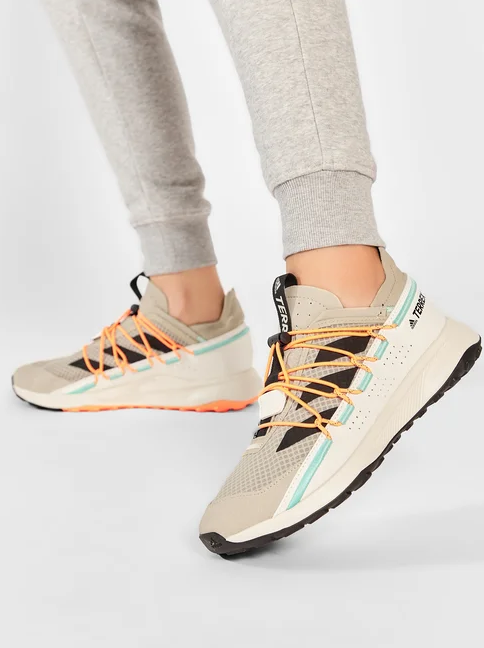 Pánska outdoorová obuv Adidas TERREX VOYAGER 21